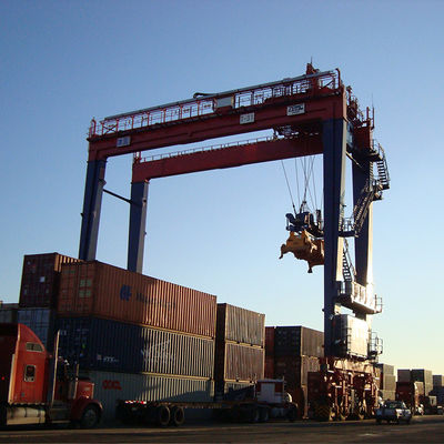 Heavy Load Dock Gantry Harbour Crane 50 Ton RTG รีโมทคอนโทรลไร้สาย