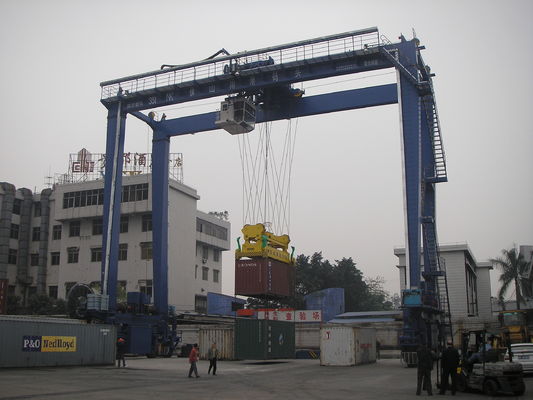 Q235B Double Beam Container Gantry Crane Heavy Duty 60 Ton For Port