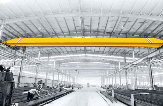 เครนเหนือศีรษะเคลื่อนที่ด้วยรีโมท 10 ตัน EOT Crane Span 7.5m- 31.5m