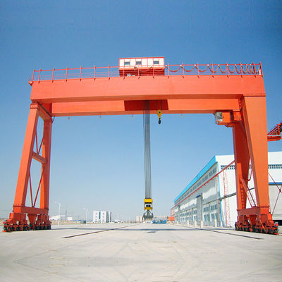 รางเคลื่อนที่ไฟฟ้า Q235B เครนโครงสำหรับตั้งสิ่งของคานคู่ 20 ตัน 50 ตัน