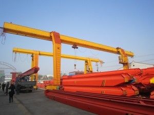 WEIHUA 5~32Ton MH Model เครนโครงสำหรับตั้งสิ่งของสำหรับงานหนัก Single Beam Gantry Crane