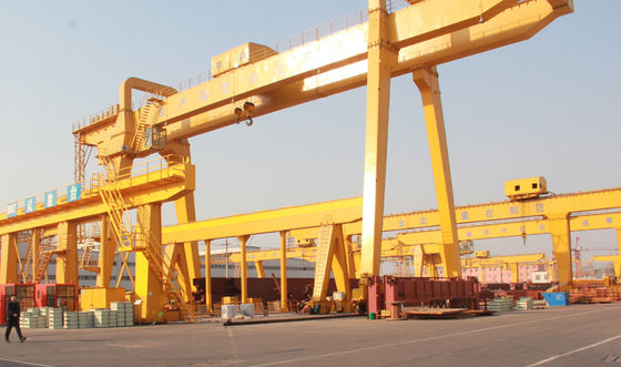 100t MG Type Double Girder A Frame Gantry Crane พร้อมรอกไฟฟ้า 7.5m ~ 35m Span