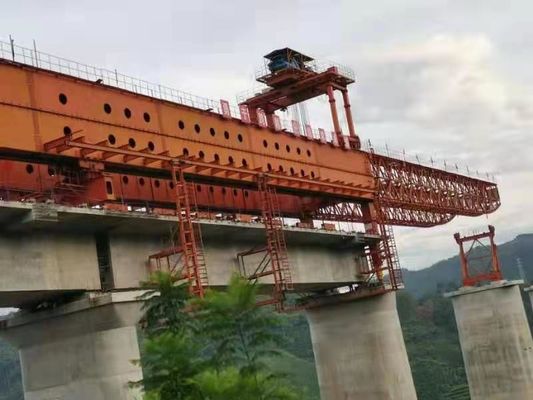 200 Ton Beam Launcher Crane Bridge Girder Launcher Span 50m 40m
