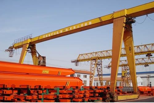WEIHUA 5~32Ton MH Model เครนโครงสำหรับตั้งสิ่งของสำหรับงานหนัก Single Beam Gantry Crane