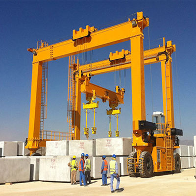 Heavy Load Dock Gantry Harbour Crane 50 Ton RTG รีโมทคอนโทรลไร้สาย